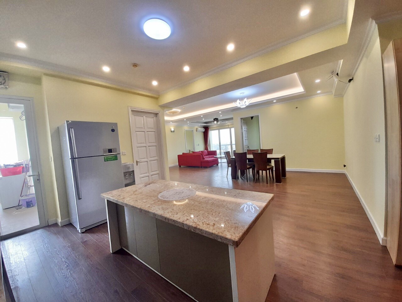 3-bedroom apartment for rent in E1 Ciputra, Tay Ho, Hanoi 7