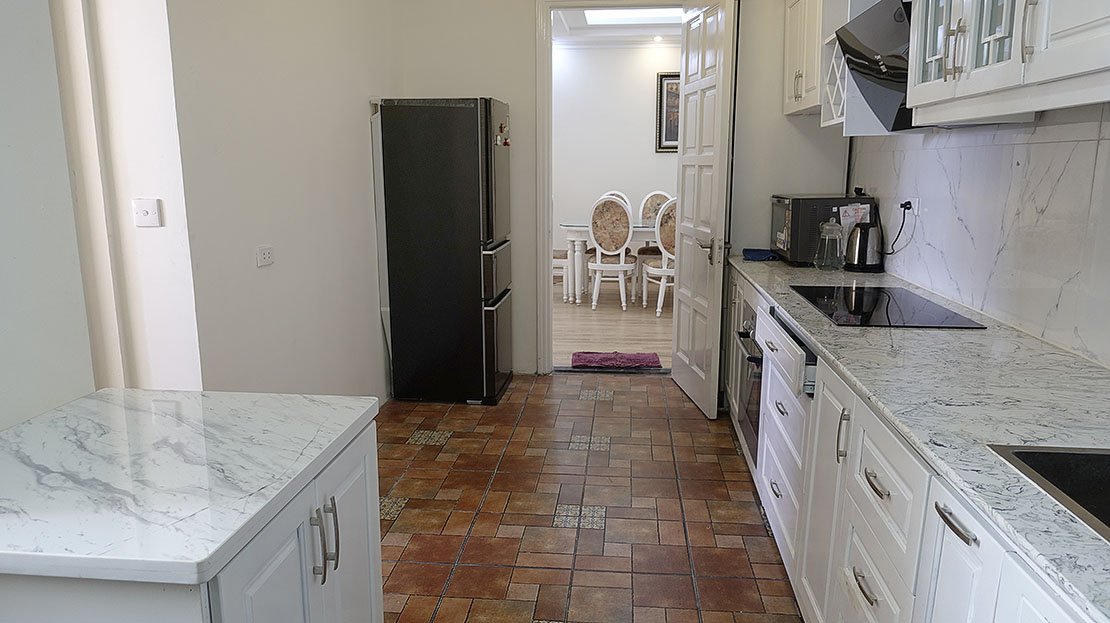 3-bedroom apartment for rent in E4 Ciputra Tay Ho, Hanoi with the price of $1000 5
