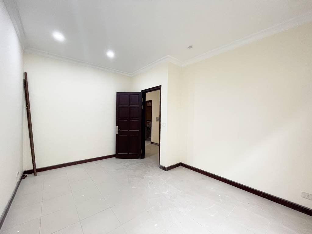 Ancient villa for rent in D block - Ciputra Hanoi 13
