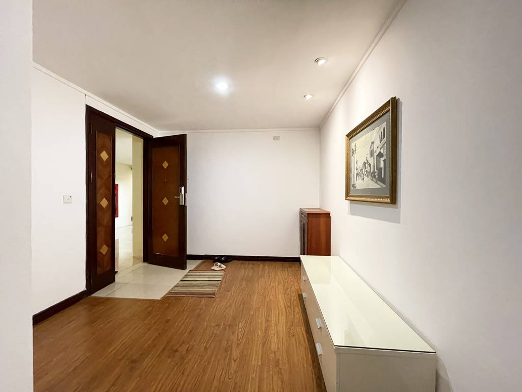 Elegant 4BRs apartment for rent in G3 Ciputra Hanoi 20