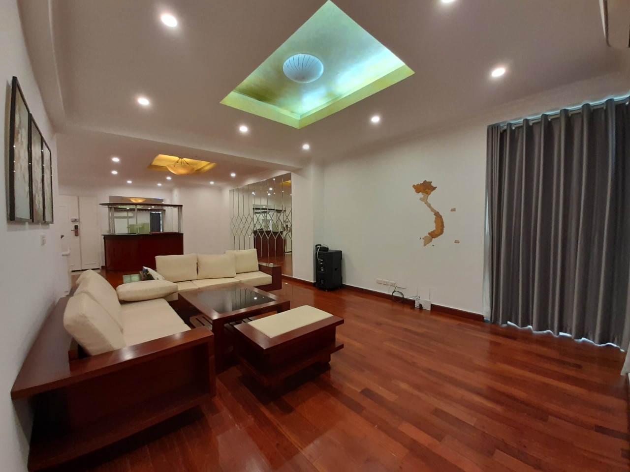 Fully furnished apartment for rent in G3 Ciputra, Tay Ho, Hanoi 1