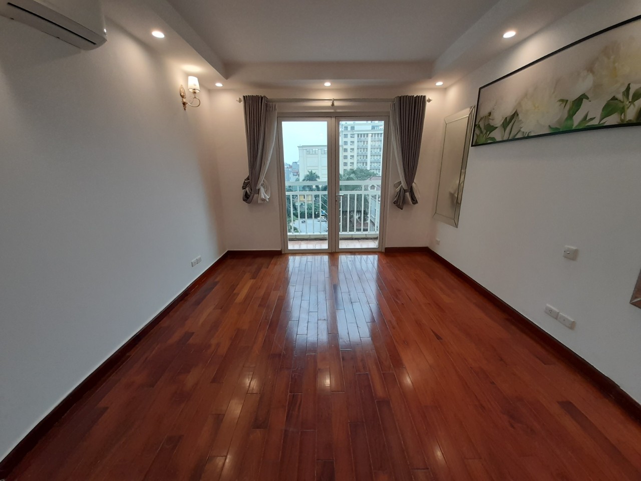 Fully furnished apartment for rent in G3 Ciputra, Tay Ho, Hanoi 15