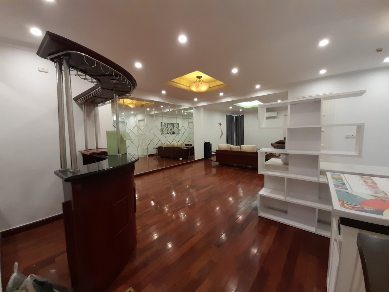 Fully furnished apartment for rent in G3 Ciputra, Tay Ho, Hanoi 3