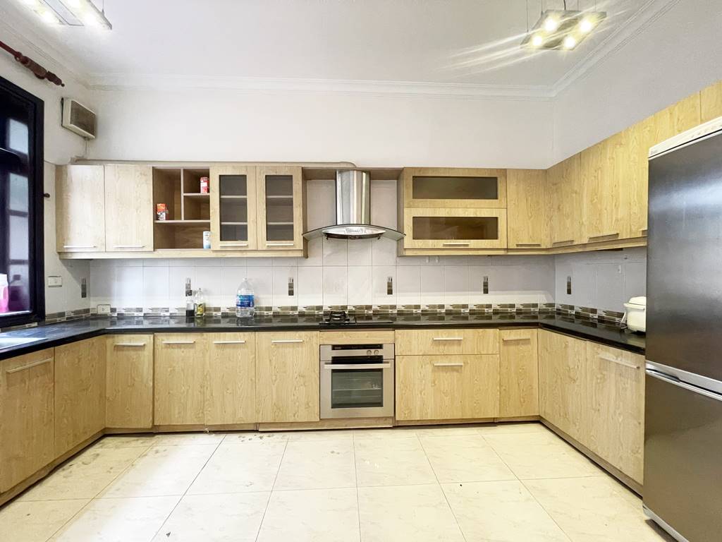 Grand partly furnished villa for rent in G block, Ciputra Tay Ho 11