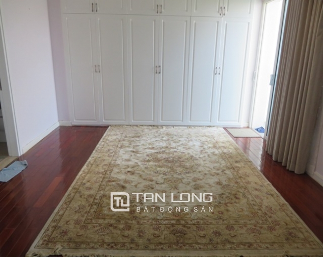 High floor apartment for rent in L1 Ciputra, Tay Ho with 267sqm in size 9
