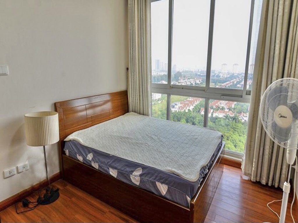 Huge 4-bedroom apartment for rent in Ciputra Tay Ho Hanoi 9