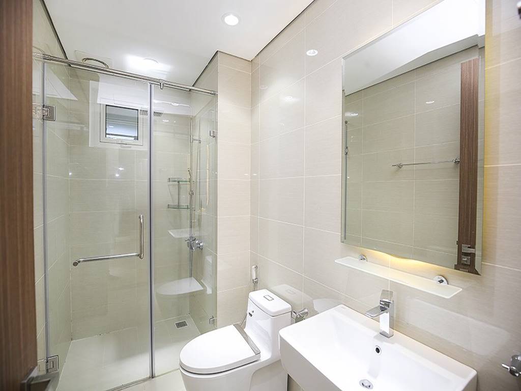 Impressive 3-bedroom apartment for rent in The Link L5 16
