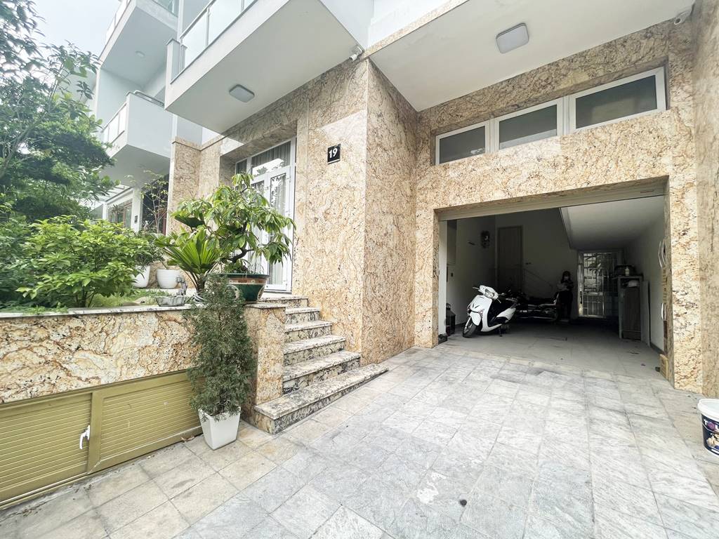 Reasonable pricing villa for rent in K3 Ciputra
