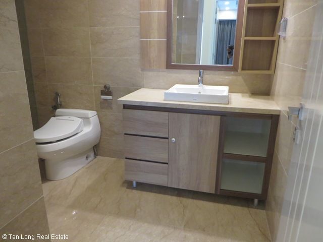 Luxurious apartment for rent in the center of L2 Ciputra 13