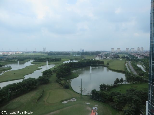 Luxurious apartment for rent in the center of L2 Ciputra 14