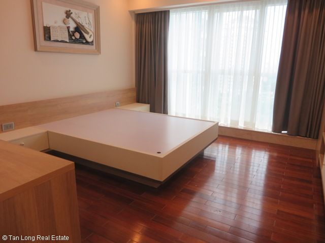 Luxurious apartment for rent in the center of L2 Ciputra 9