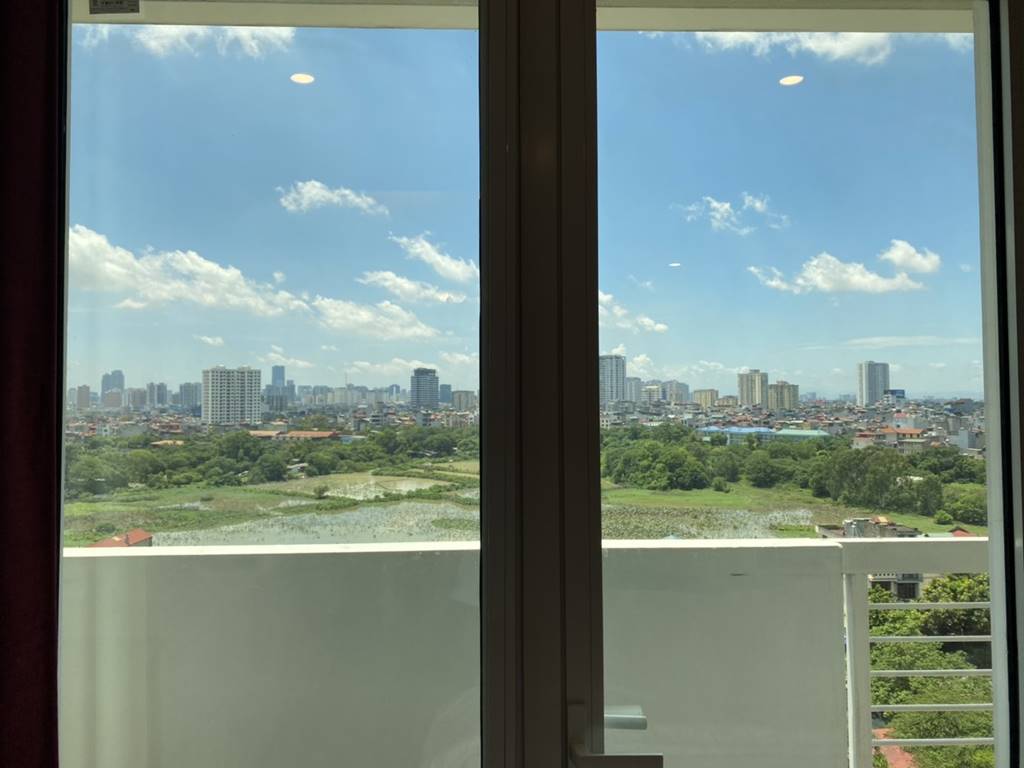 Luxurious apartment with 3 rooms for rent in Ciputra 25