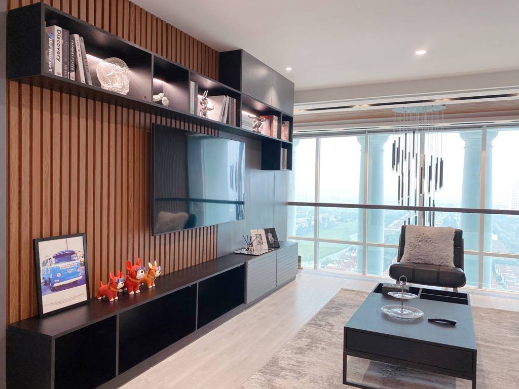 Luxurious elegant Ciputra penthouse for rent in Parklane P1 building 6