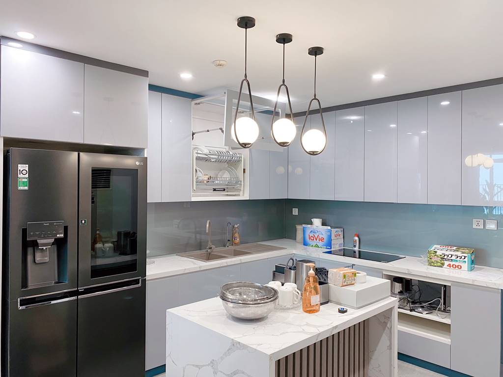 Luxurious elegant Ciputra penthouse for rent in Parklane P1 building 8
