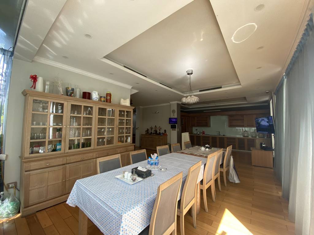 Luxurious villa for rent in C Ciputra, close to SIS Hanoi 15