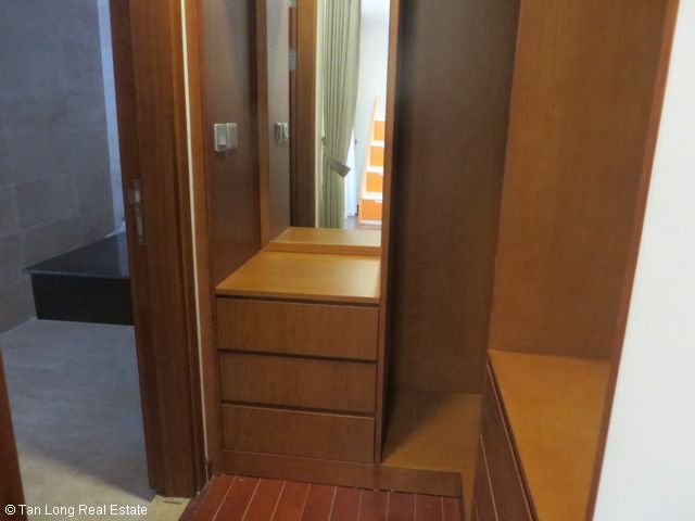 Luxury apartment for rent in L1 Ciputra 2