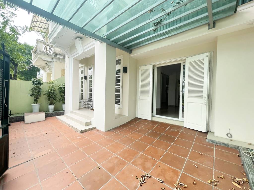 Nice house for rent in D4 Ciputra - 1 min to UNIS Hanoi 1
