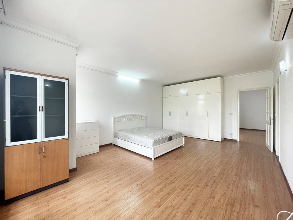 Nice house for rent in D4 Ciputra - 1 min to UNIS Hanoi 15