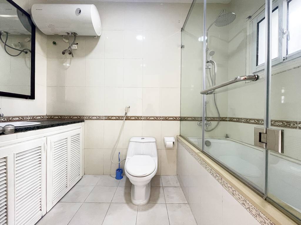 Nice house for rent in D4 Ciputra - 1 min to UNIS Hanoi 16