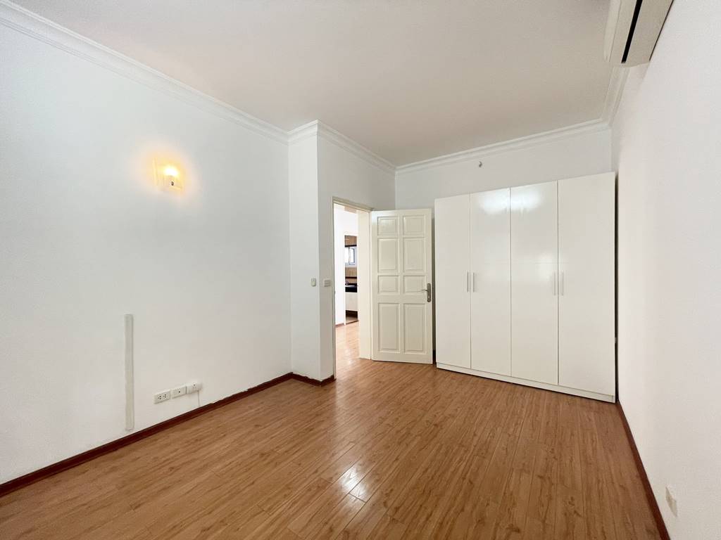 Nice house for rent in D4 Ciputra - 1 min to UNIS Hanoi 21