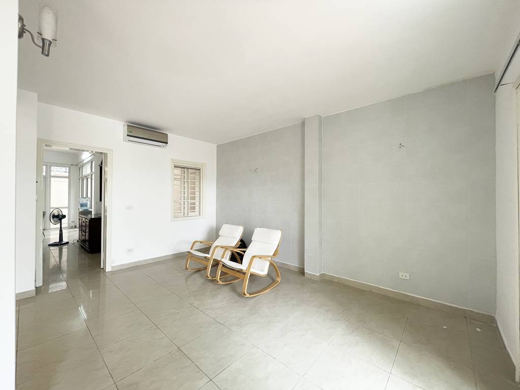 Nice house for rent in D4 Ciputra - 1 min to UNIS Hanoi 5