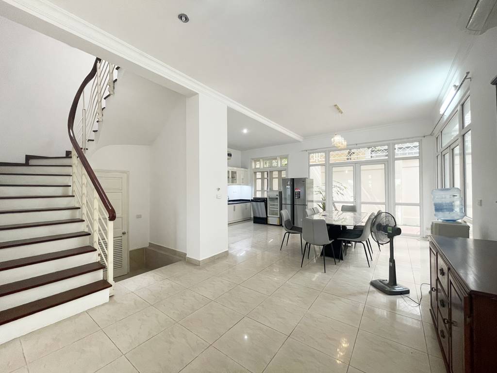 Nice house for rent in D4 Ciputra - 1 min to UNIS Hanoi 7