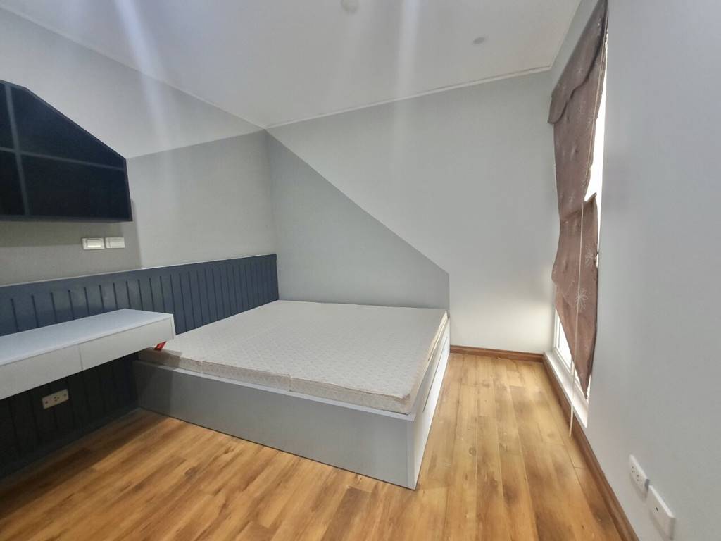 P1 Ciputra | Lovely 145 sqm apartment for rent 8