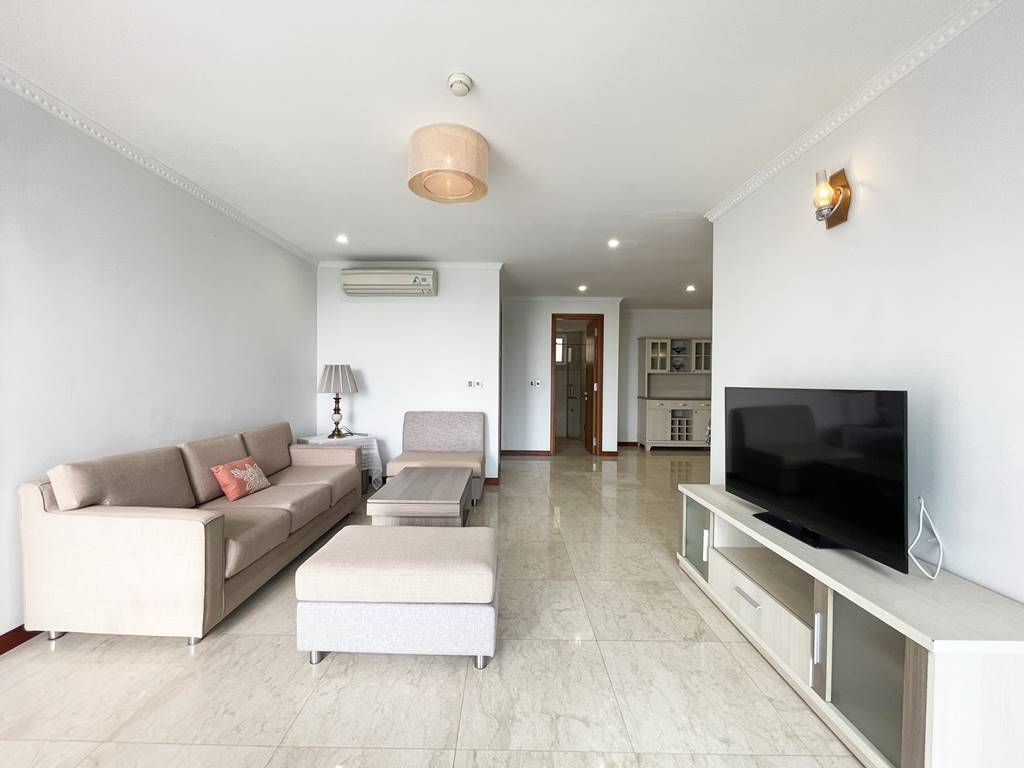 Spacious 3 - bedroom apartment to rent in L2 Ciputra