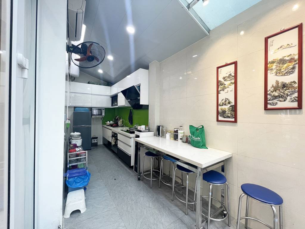 Reasonable pricing villa for rent in K3 Ciputra 10