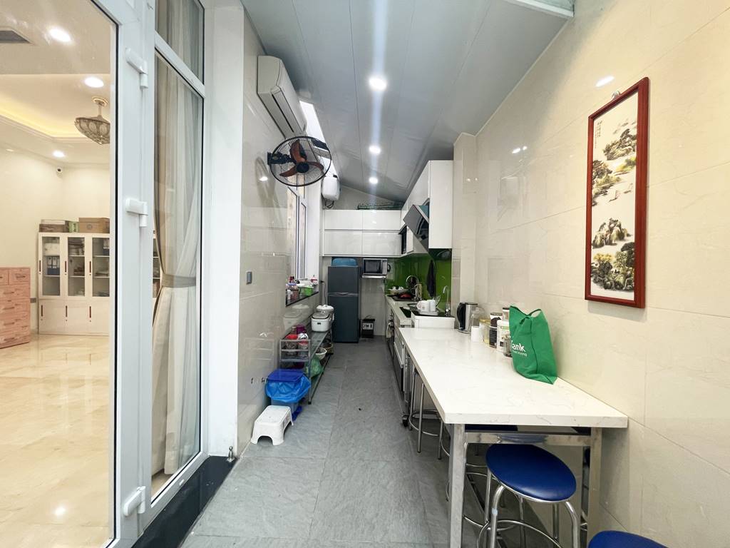 Reasonable pricing villa for rent in K3 Ciputra 11