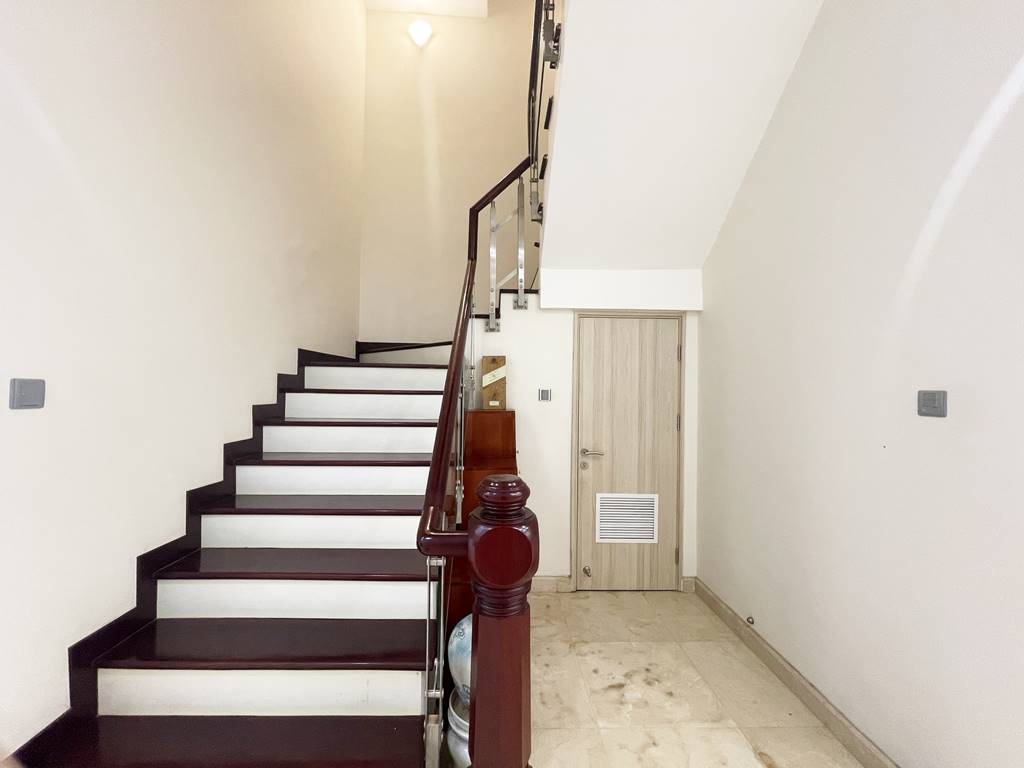 Reasonable pricing villa for rent in K3 Ciputra 13