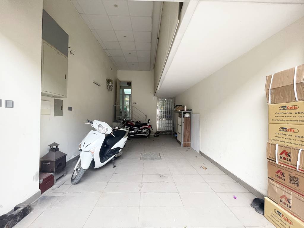 Reasonable pricing villa for rent in K3 Ciputra 2