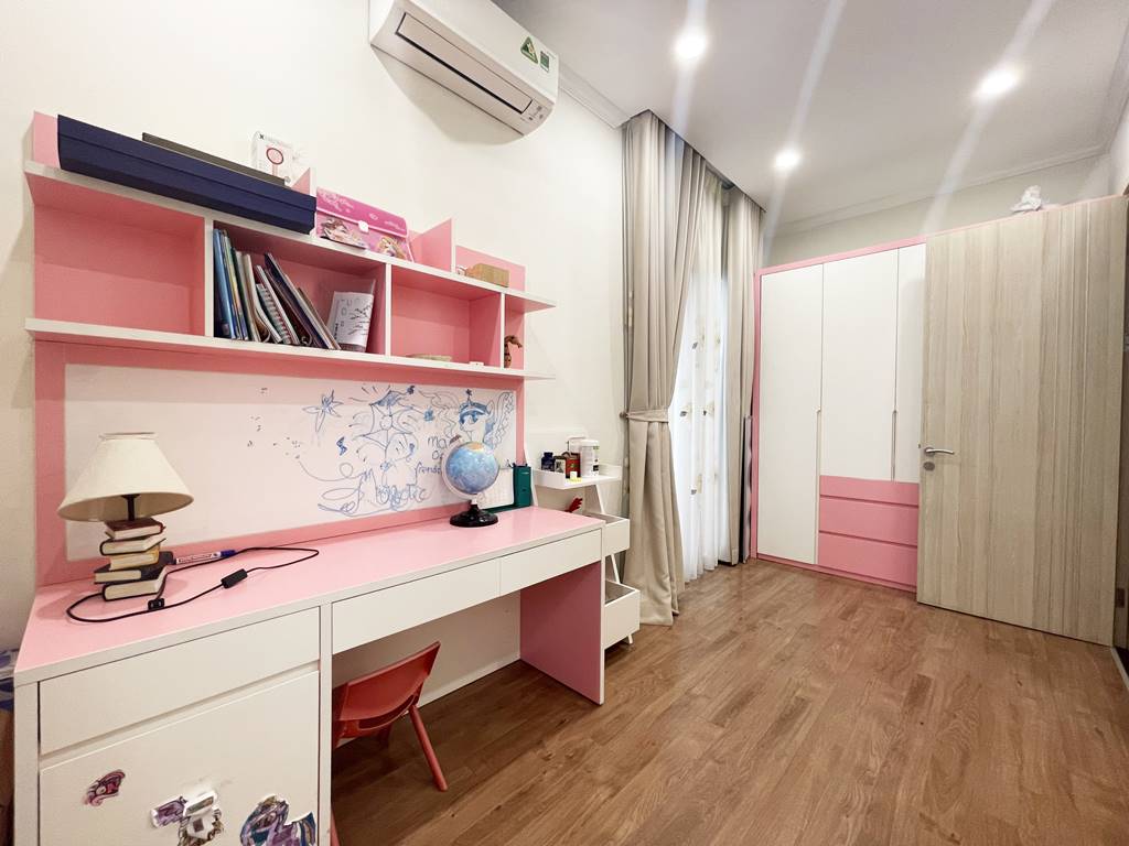 Reasonable pricing villa for rent in K3 Ciputra 20
