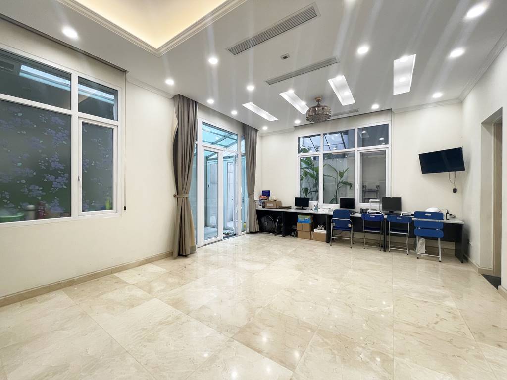 Reasonable pricing villa for rent in K3 Ciputra 9