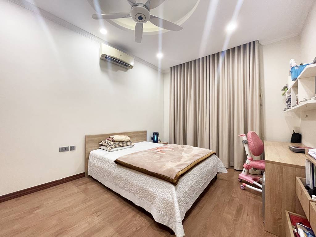 Reasonable pricing villa for rent in K3 Ciputra 23