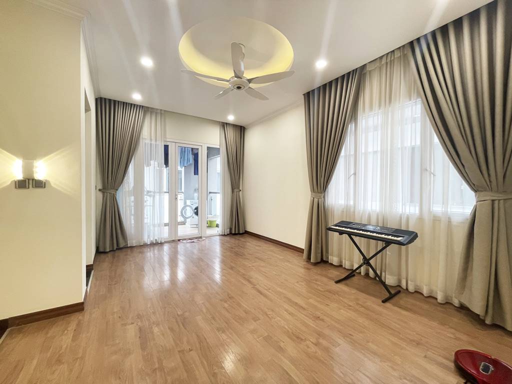 Reasonable pricing villa for rent in K3 Ciputra 31
