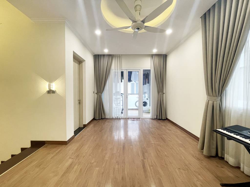 Reasonable pricing villa for rent in K3 Ciputra 32