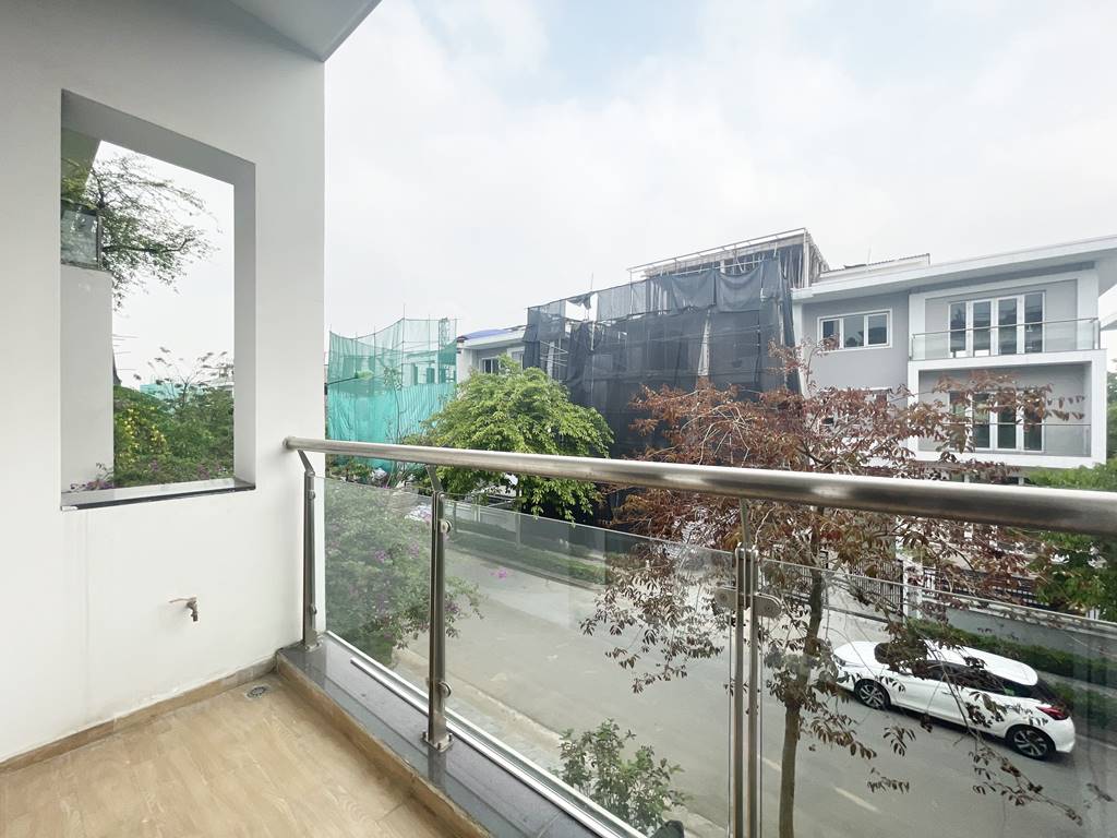 Reasonable pricing villa for rent in K3 Ciputra 34