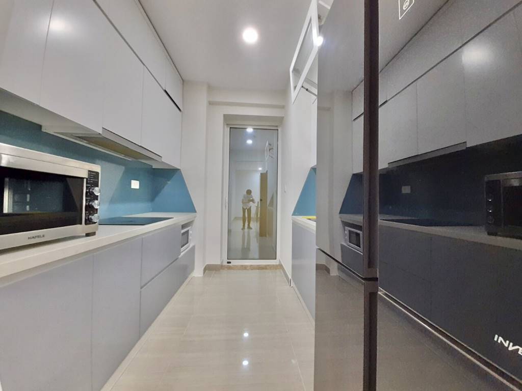 Rent out this apartment in L5 Ciputra for fully furnished 5
