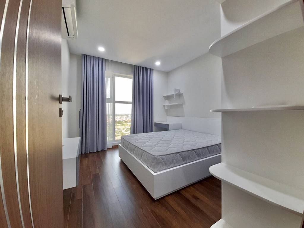 Rent out this apartment in L5 Ciputra for fully furnished 7