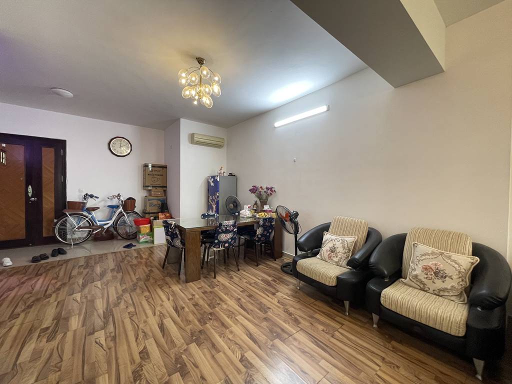 So cheap apartment for rent in E1 Tower, Ciputra Hanoi 2