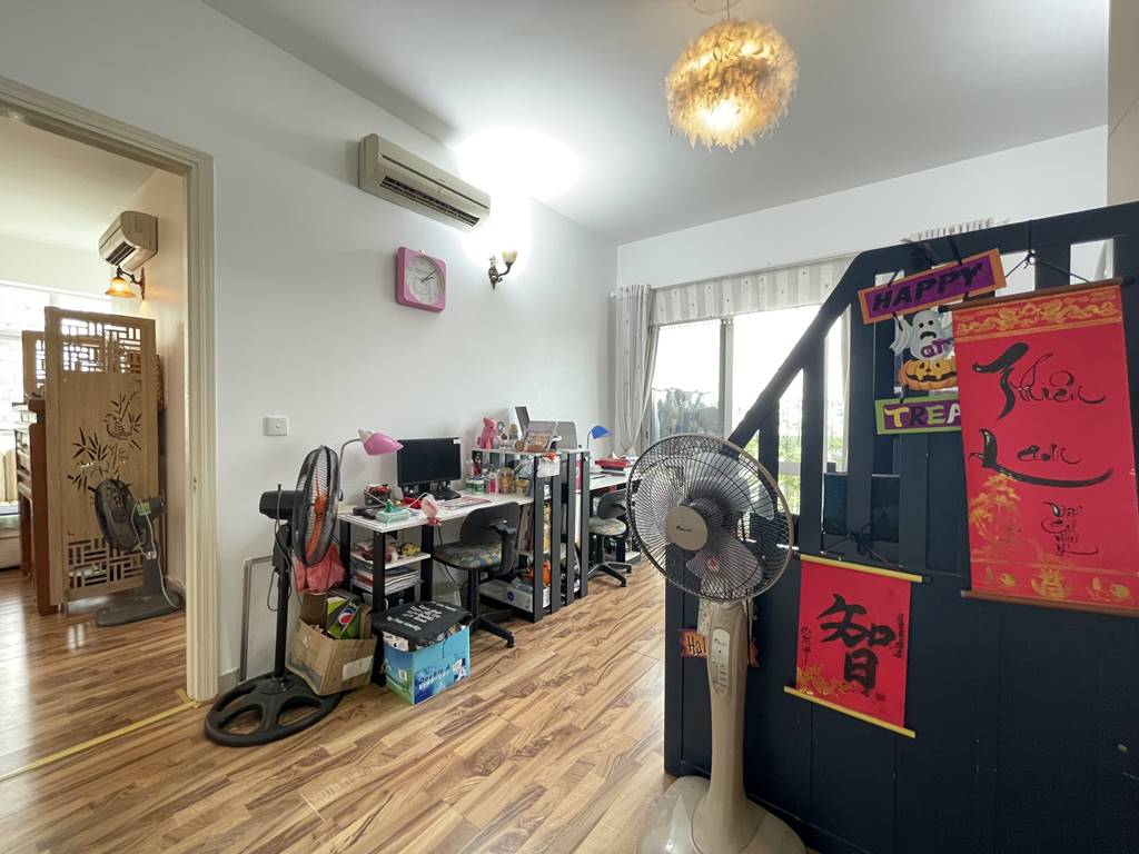 So cheap apartment for rent in E1 Tower, Ciputra Hanoi 15