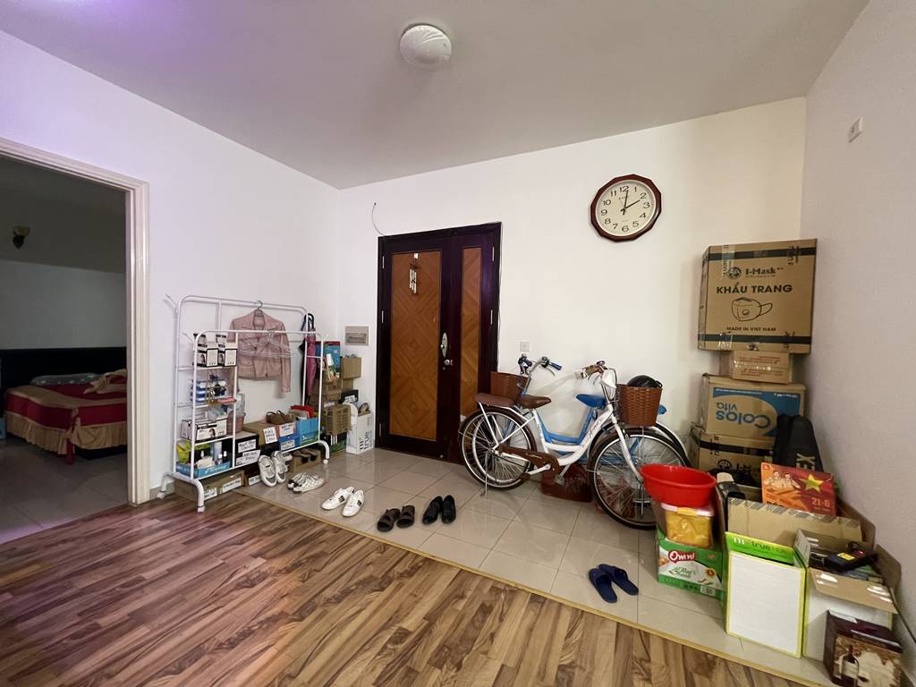 So cheap apartment for rent in E1 Tower, Ciputra Hanoi 3