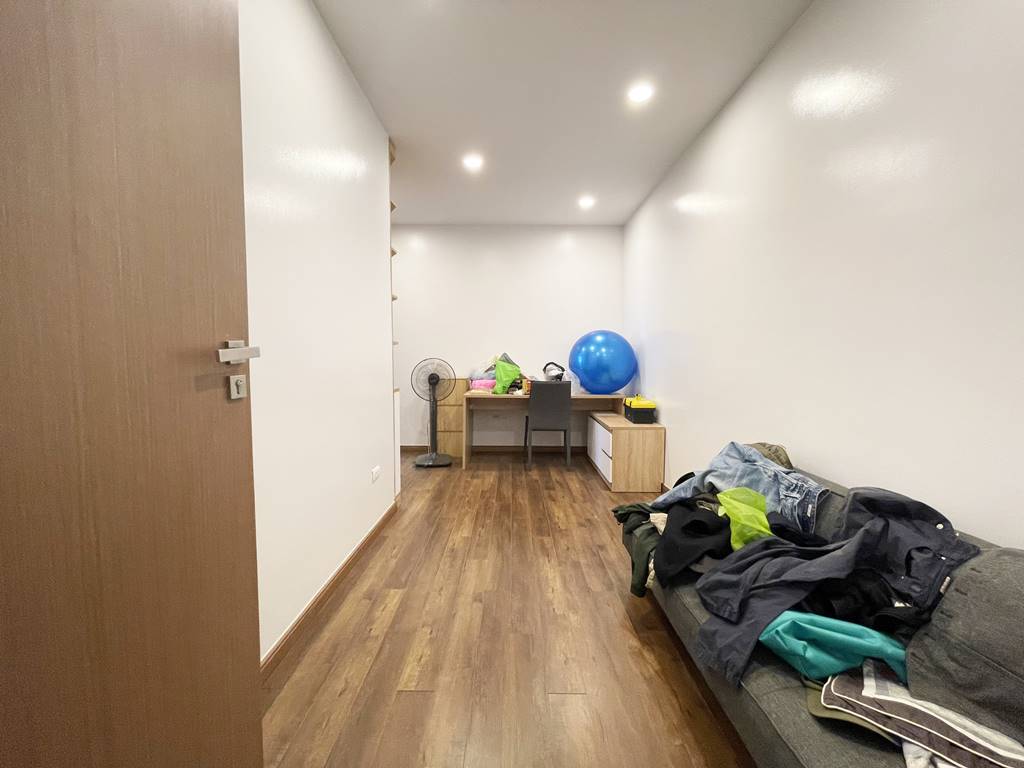 Splendid 3BRs apartment for rent in L4 Ciputra 15
