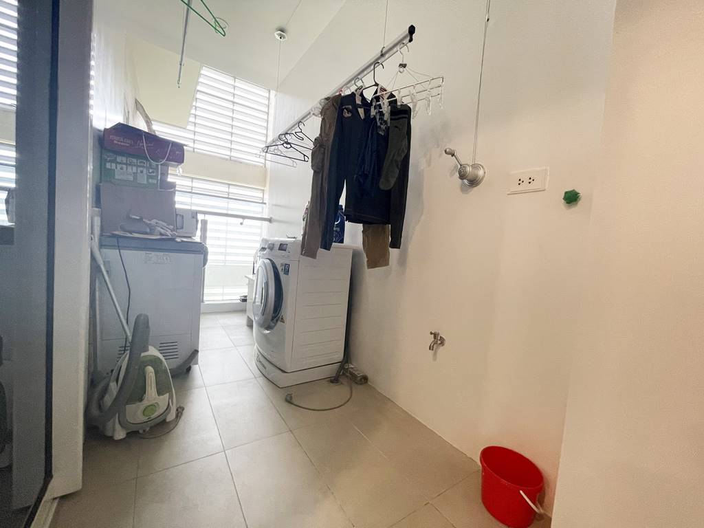 Splendid 3BRs apartment for rent in L4 Ciputra 8
