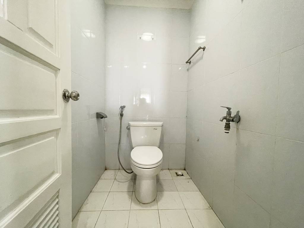 Unfurnished 182 SQM apartment in P1 - P2 Ciputra for rent 20