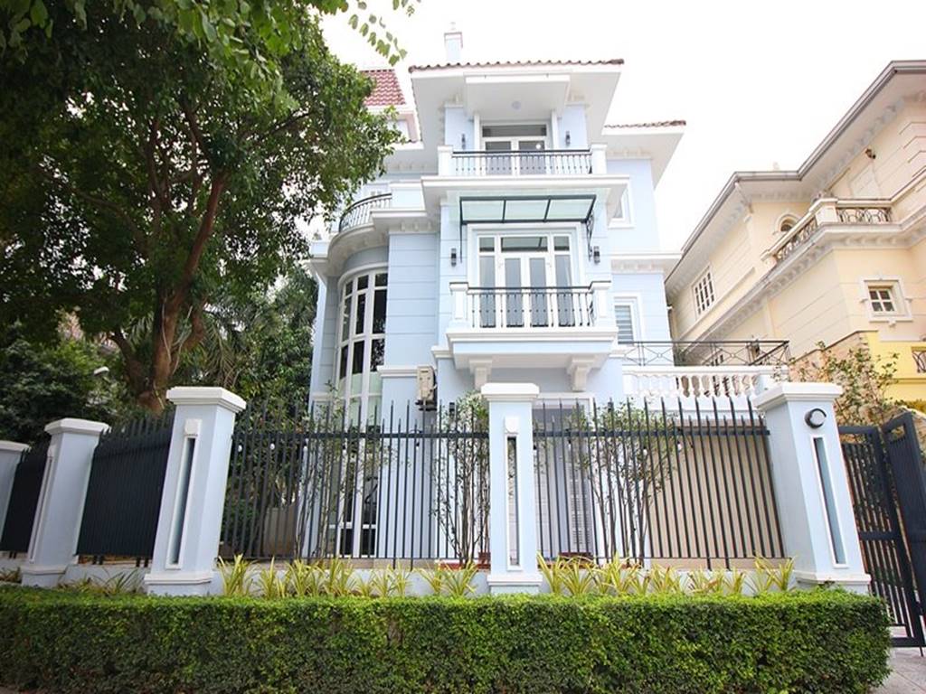 Vast 5BHK villa for rent in D block, Ciputra Hanoi 1